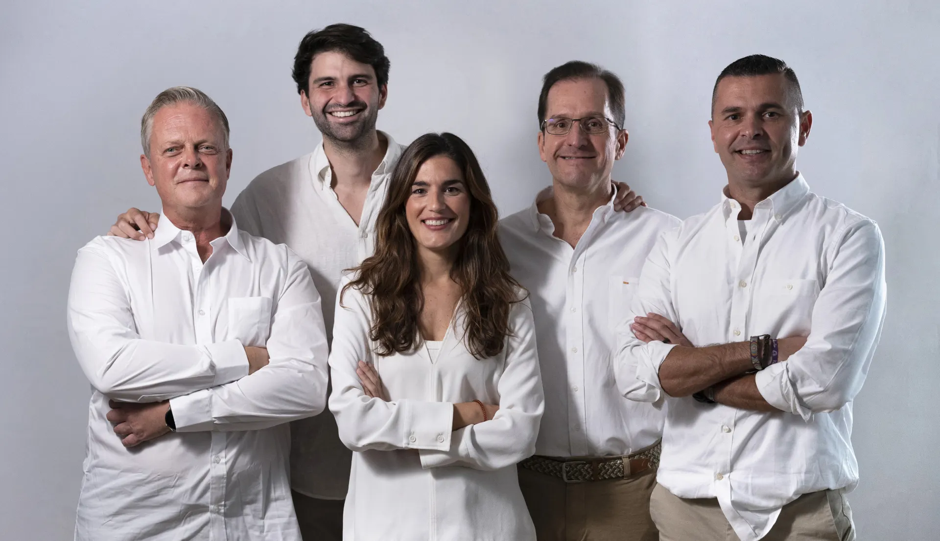 equipo de ubora solar
