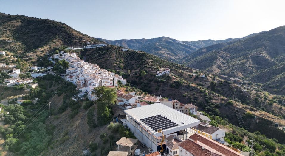 placas-solares-totalan