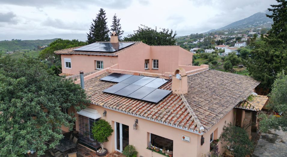 instalacion-placas-solares-mijas-malaga-residencial