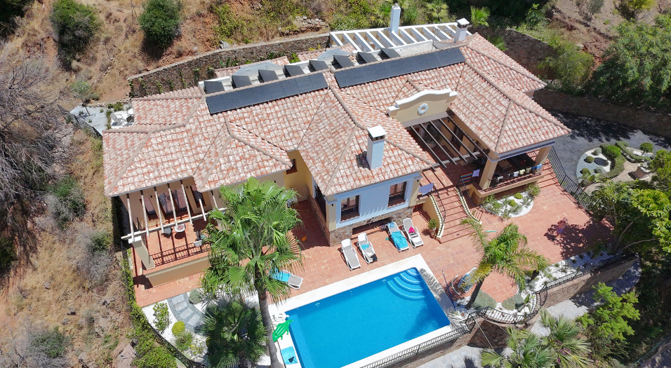 instalacion-placas-solares-residencial-mijas